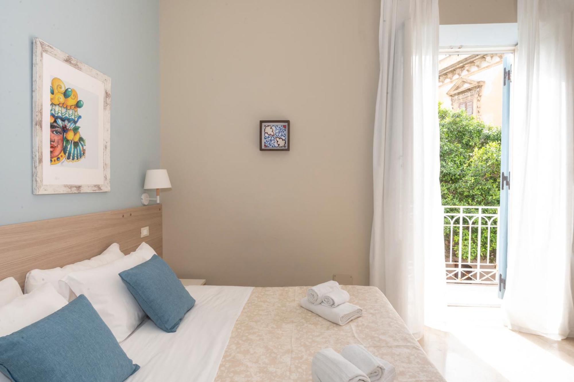 Le Mura - Charme Rooms Trapani Room photo